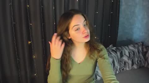 Snapshot of kristinalevis chatting on 5, 3, 2025 Kristina online show from 5, 3, 2025
