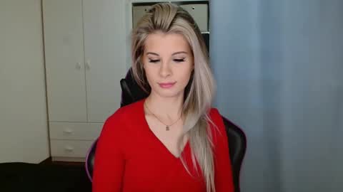 KristineAmore online show from 1, 3, 2026