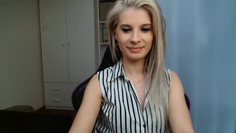 Snapshot of kristineamore chatting on 9, 6, 2026 KristineAmore online show from 9, 6, 2026