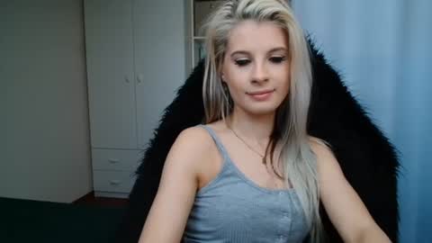 Snapshot of kristineamore chatting on 24, 6, 2026 KristineAmore online show from 24, 6, 2026