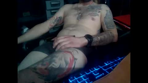 Snapshot of kristo2323 chatting on 19, 10, 2025 kristo2323 online show from 19, 10, 2025