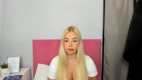 KristyFlowers online show from 20, 1, 2025