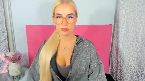 KristyFlowers online show from 21, 10, 2025