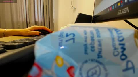 kristyvegas online show from 22, 10, 2025