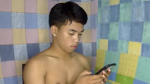 kritthanarkorn online show from 9, 4, 2026