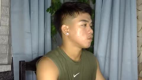 Snapshot of kritthanarkorn chatting on 10, 5, 2026 kritthanarkorn online show from 10, 5, 2026