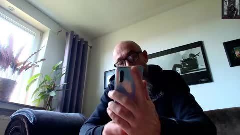 Snapshot of krummersaebel chatting on 12, 3, 2025 krummersaebel online show from 12, 3, 2025