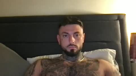 Snapshot of krxt13 chatting on 12, 4, 2026 krxt13 online show from 12, 4, 2026