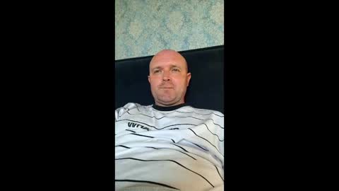 Snapshot of kryssv chatting on 16, 4, 2026 kryssv online show from 16, 4, 2026