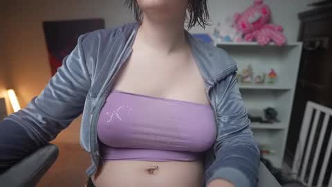 Snapshot of krystalsyxx chatting on 24, 2, 2025 Krystal Syx online show from 24, 2, 2025