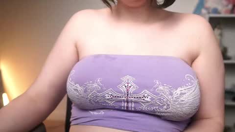 Krystal Syx online show from 8, 3, 2026