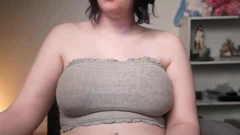 Krystal Syx online show from 12, 3, 2026