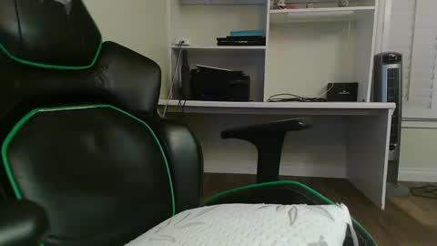 Kevin online show from 12, 2, 2025