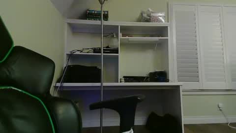 Kevin online show from 13, 10, 2025