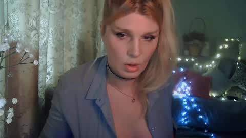 Annika  MTF ts post -op online show from 5, 3, 2025