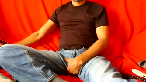 Snapshot of kung_furious chatting on 12, 4, 2026 Ohm. online show from 12, 4, 2026