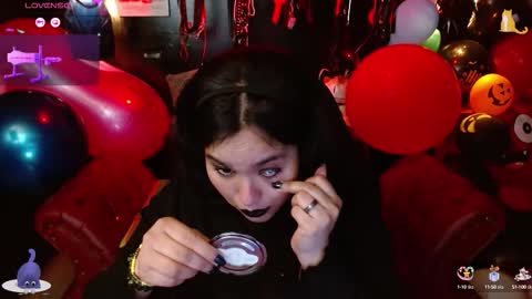 Fetiche Woman online show from 24, 9, 2025