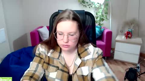 kuri_u online show from 16, 1, 2026