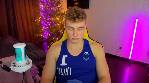 Snapshot of kurt_hanssen chatting on 9, 1, 2025 kurt_hanssen online show from 9, 1, 2025