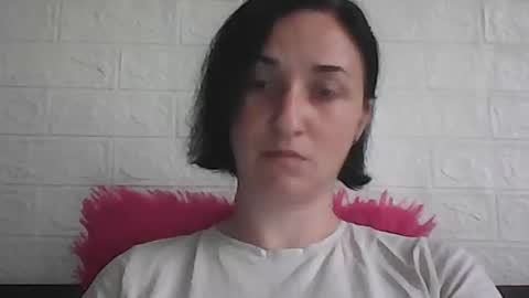 kusia032132 online show from 8, 10, 2025