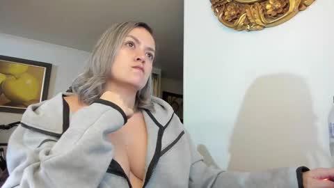 Snapshot of kyhara chatting on 22, 2, 2025 kyhara online show from 22, 2, 2025
