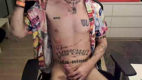 Snapshot of kyle_alternative chatting on 12, 2, 2025 Kyle online show from 12, 2, 2025