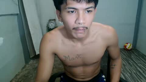 Snapshot of kyle_lourence chatting on 14, 5, 2026 kyle_lourence online show from 14, 5, 2026