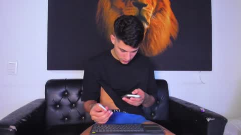 Snapshot of kyle_smithx chatting on 8, 1, 2025 kyle Smith online show from 8, 1, 2025