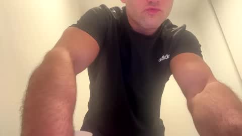 Snapshot of kylegotittt chatting on 27, 2, 2025 Hotbody545 online show from 27, 2, 2025