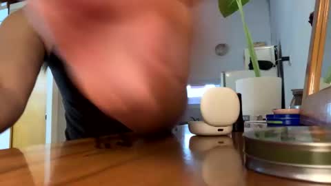 Kylian Zarate online show from 23, 11, 2025