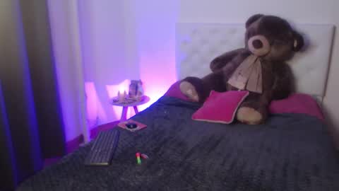 Sara online show from 17, 9, 2025