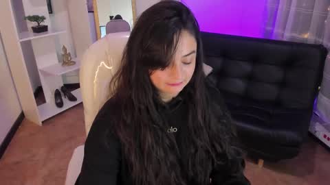 kylie online show from 1, 3, 2025