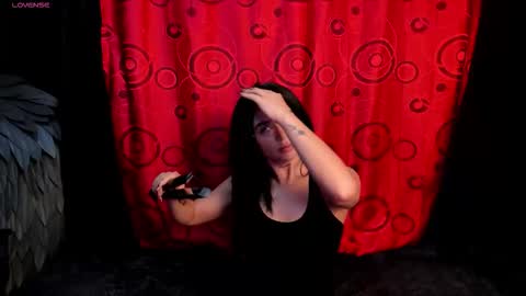 Snapshot of kylie_foxx1 chatting on 9, 9, 2025 submissive demon Please help me to reach 500 thumbs up online show from 9, 9, 2025