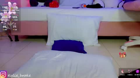 k ylie online show from 14, 1, 2025