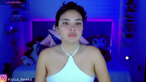 k ylie online show from 4, 2, 2025