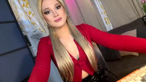 Snapshot of kylie_iyutera chatting on 1, 7, 2026 kylie online show from 1, 7, 2026