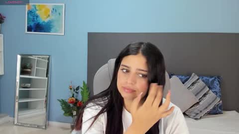 Kylie Reyes  online show from 25, 10, 2025