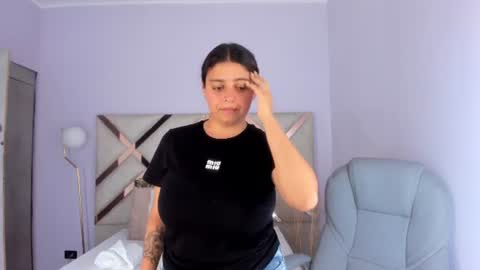 Snapshot of kylie_reyes chatting on 11, 6, 2026 Kylie Reyes online show from 11, 6, 2026
