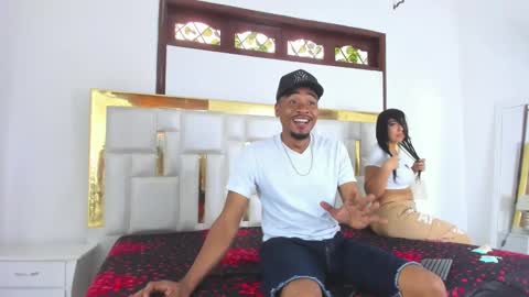 Kaylie And Jhony online show from 16, 2, 2025