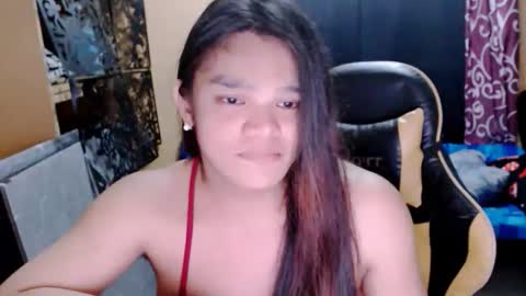 Snapshot of kylieebarbie97 chatting on 10, 11, 2025 SC pchix2022 online show from 10, 11, 2025