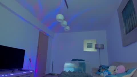 KYLIE online show from 31, 1, 2025