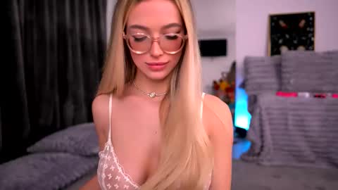 Kylie online show from 4, 12, 2025