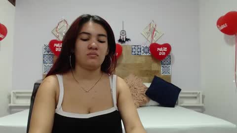 Snapshot of kyliiebaker chatting on 26, 2, 2025 Kylie online show from 26, 2, 2025