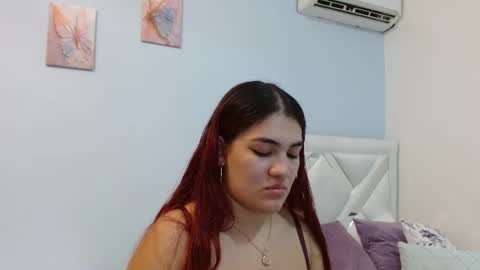 Snapshot of kyliiebaker chatting on 6, 7, 2026 Kylie online show from 6, 7, 2026