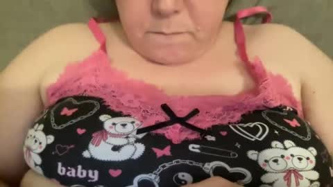 Snapshot of kylorencat chatting on 30, 12, 2024 KYLO online show from 30, 12, 2024