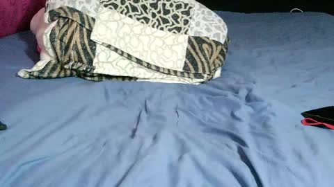 kym629357 online show from 15, 12, 2025