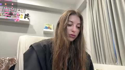 Snapshot of kymberlyrosenlof chatting on 27, 6, 2026 Selena online show from 27, 6, 2026