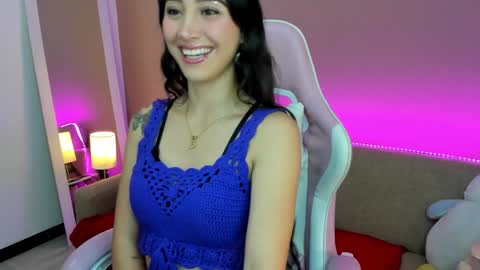 Snapshot of kymgiraldo8 chatting on 22, 1, 2025 Kym Giraldo online show from 22, 1, 2025