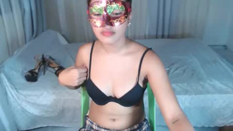 Snapshot of kynagracesexy chatting on 6, 4, 2026 grace online show from 6, 4, 2026