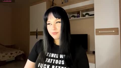 Eva online show from 28, 10, 2025